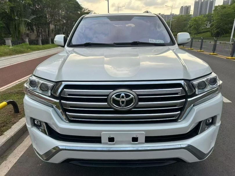 2018 Toyota Land Cruiser V8 🔥 for sale in Nigeria