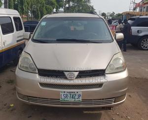 2004 Toyota Sienna for sale in Nigeria