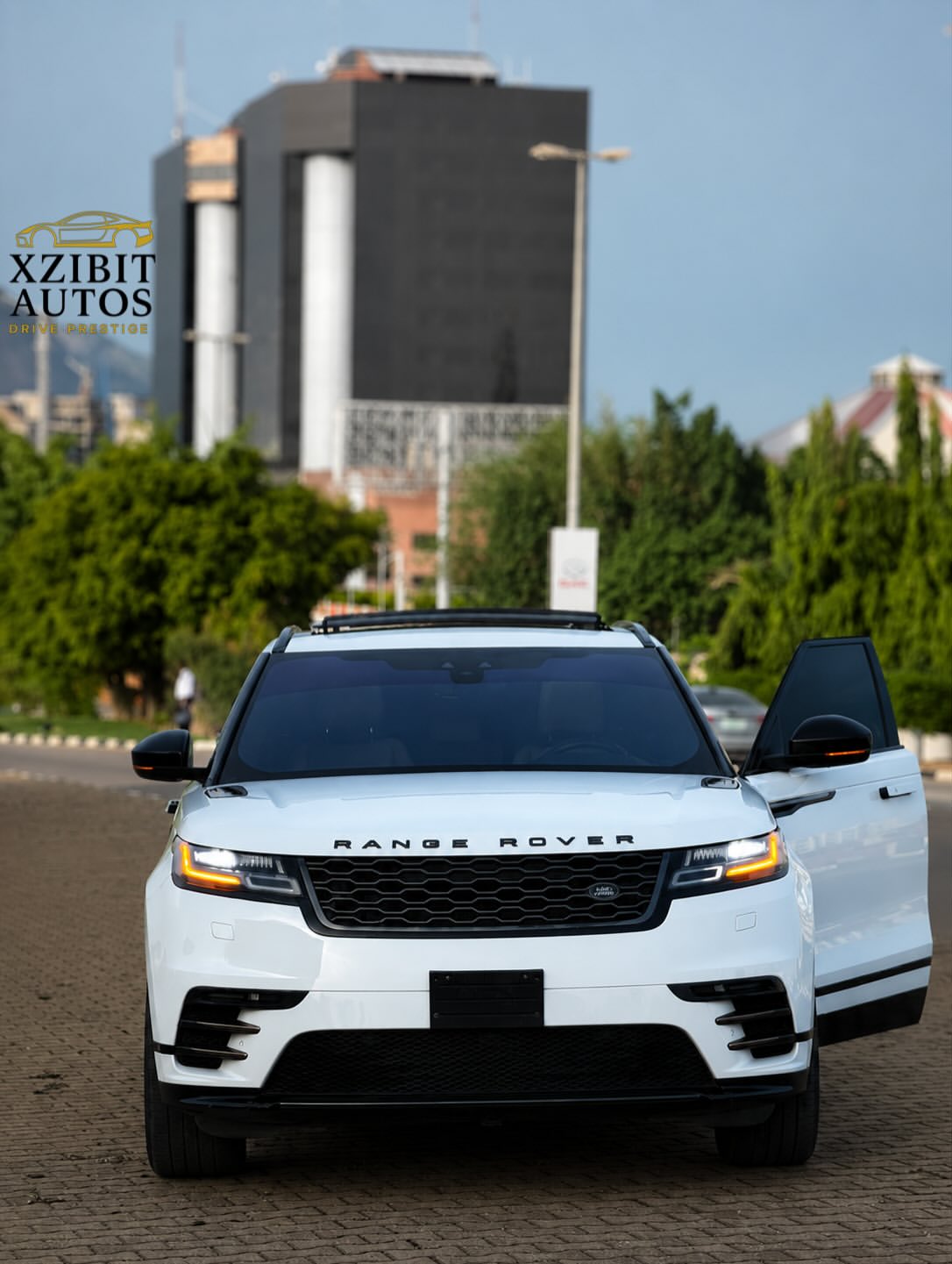 2019 Range Rover ⚡️⚡️ Extremely clean Foreign Used Velar P380 SE with duty paid in excellent condition for sale in Nigeria