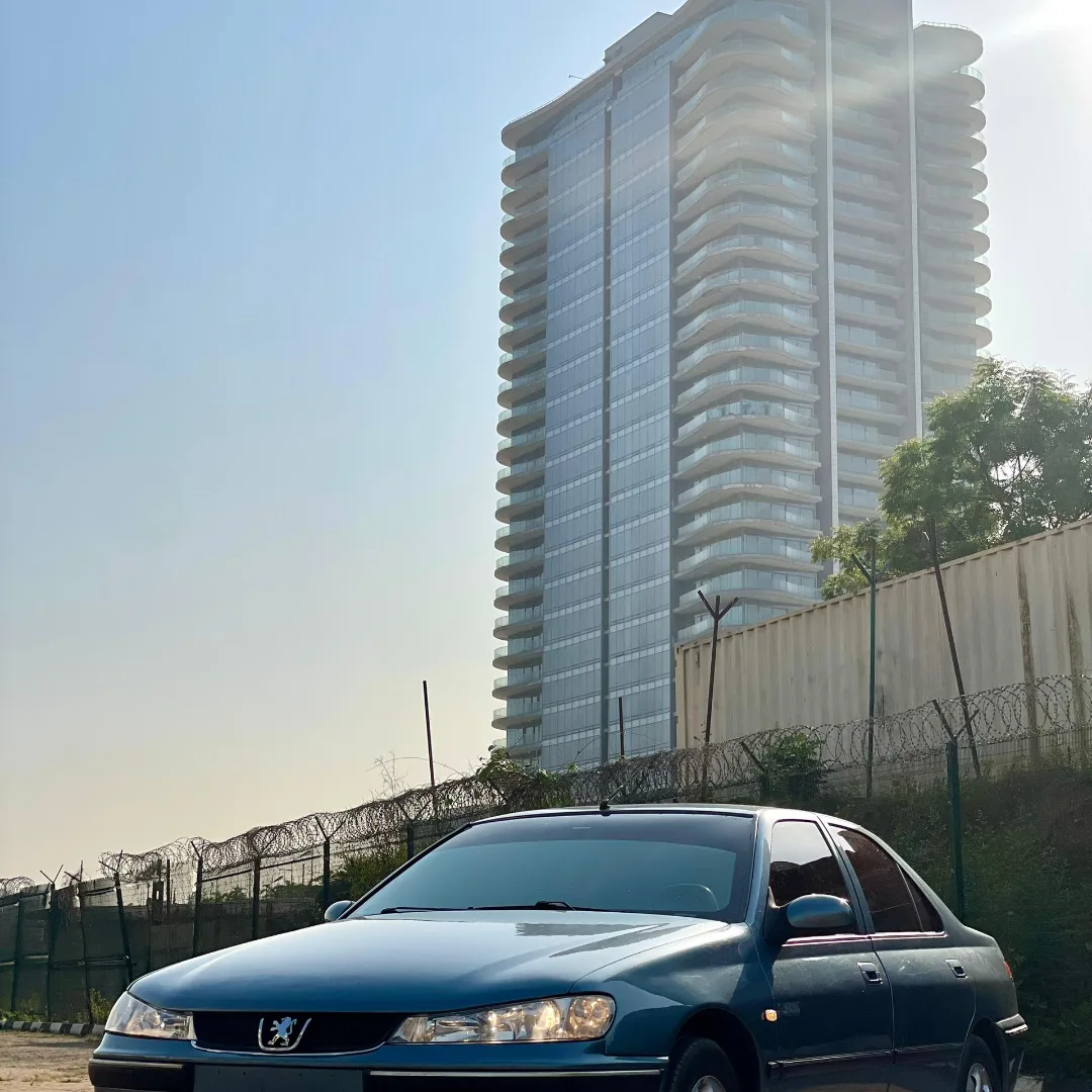 Peugeot EXTREMELY CLEAN NIGERIAN USED 406 IN A PERFECT CONDITION GOING FOR JUST 6M for sale in Nigeria