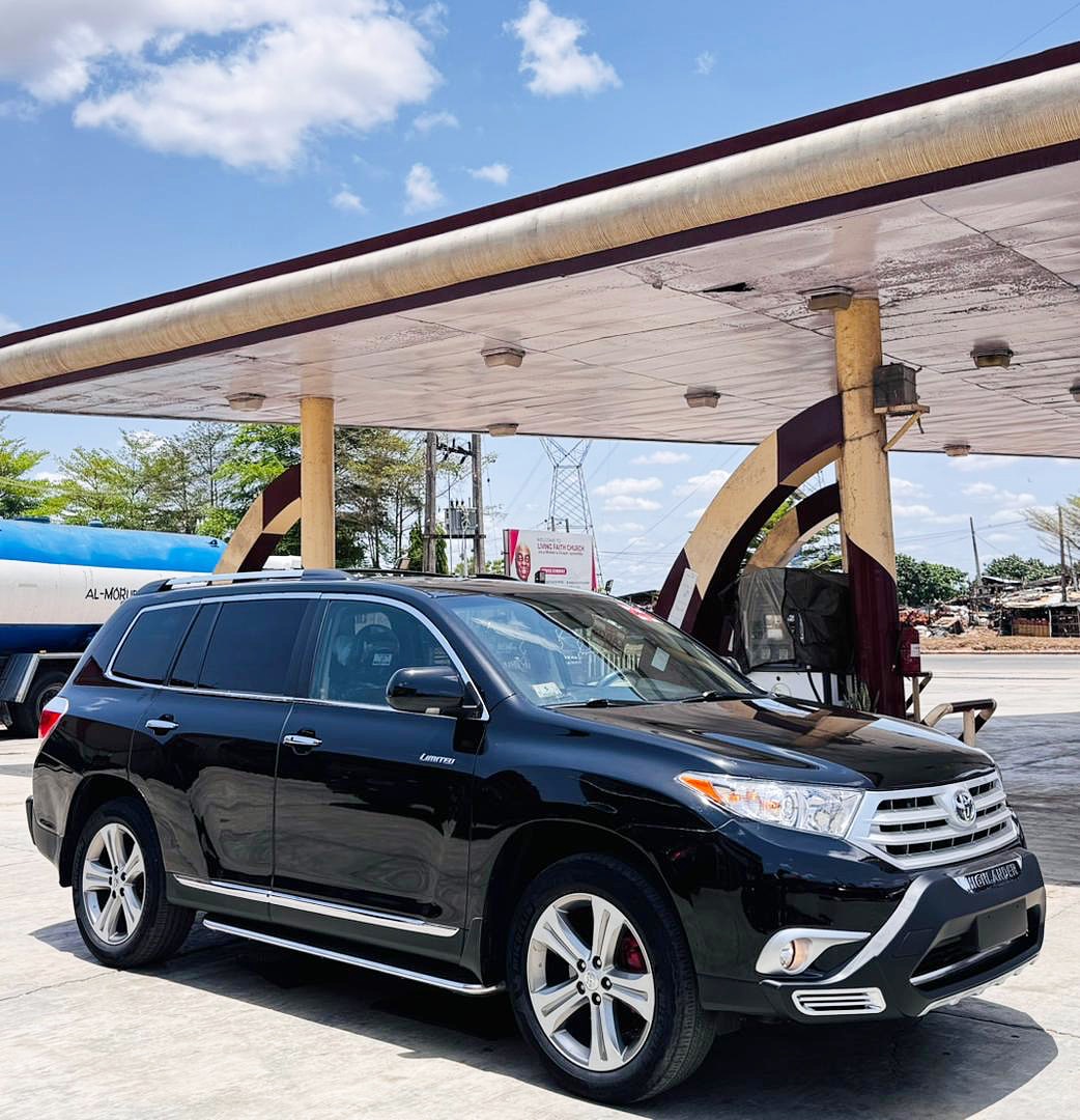 2012 Toyota Highlander for sale in Nigeria