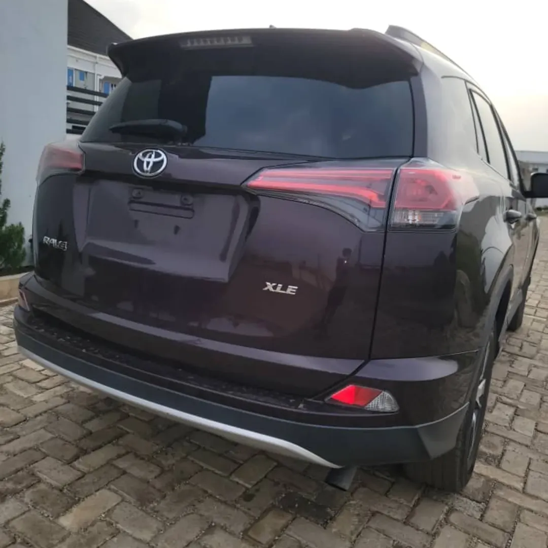 Tokunbo RAV 4 XLE 🚘 for sale in Nigeria