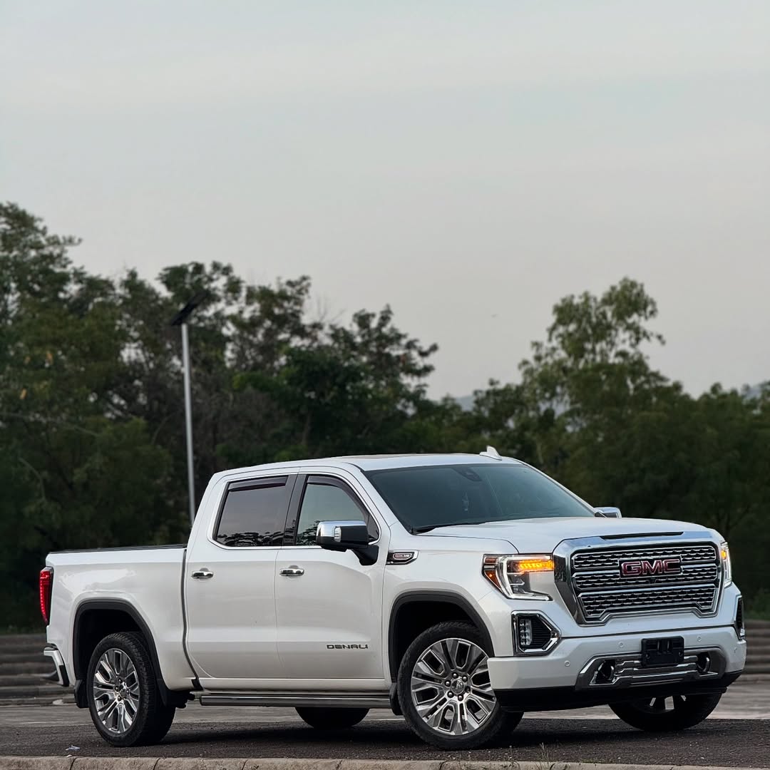 2020 GMC Foreign used Sierra Denali. for sale in Nigeria