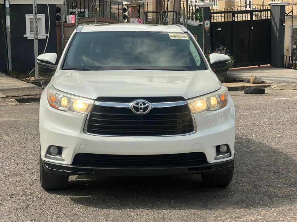 2015 Toyota Highlander for sale in Nigeria