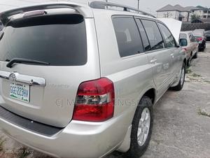 2005 Toyota Highlander for sale in Nigeria