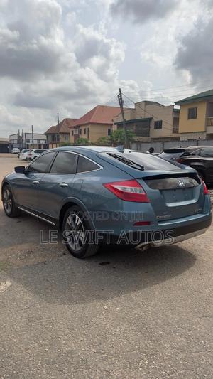 2013 Honda Crosstour Blue for sale in Nigeria